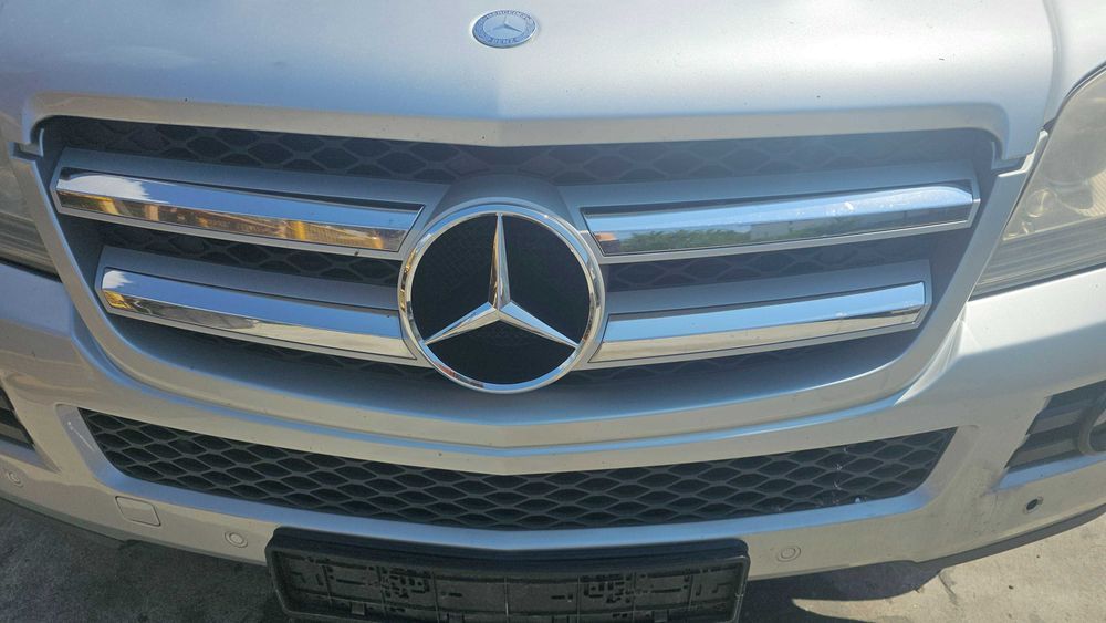 bara fata grila Mercedes GL X164 GL320 GL350 GL420 GL450 GL500