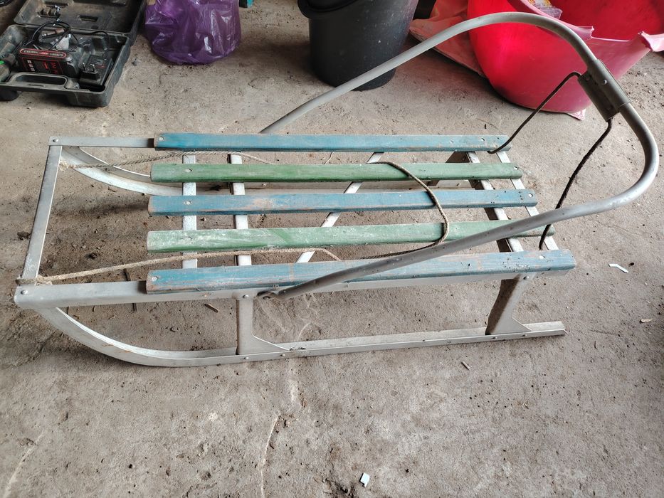 Продам санки, в отличном состоянии