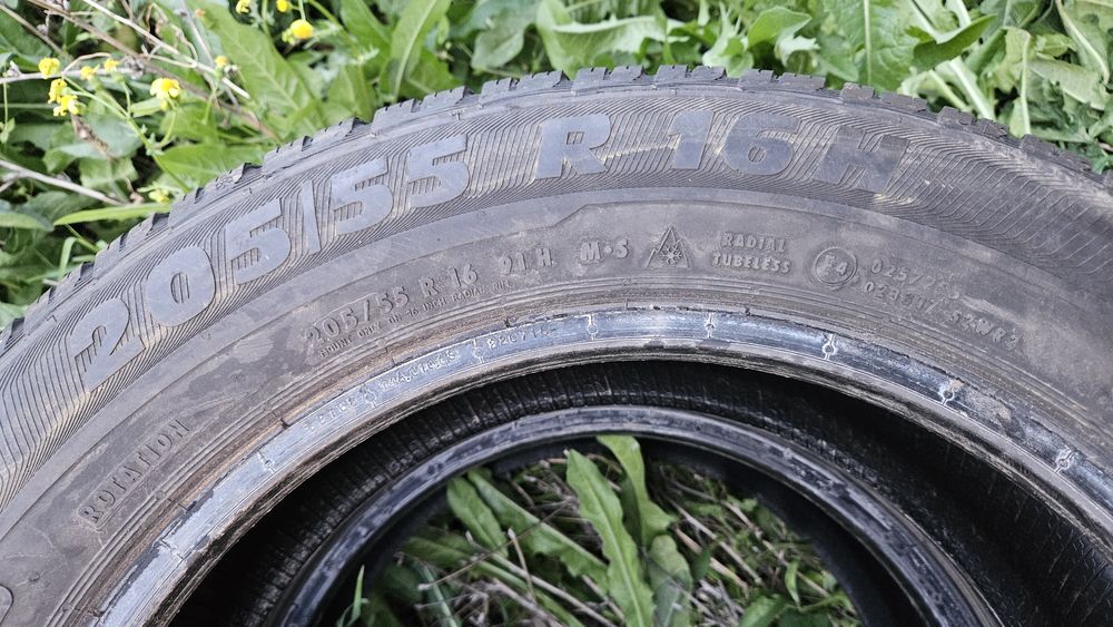 Гуми 205 55 16 семперит