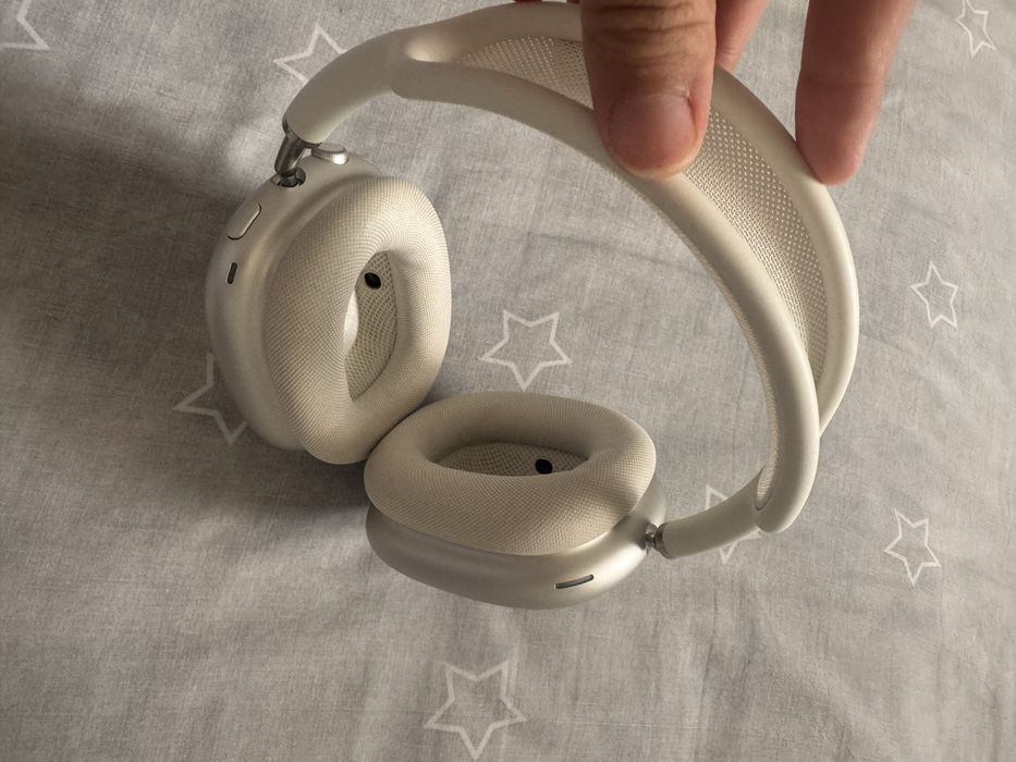 AirPods Max 2 generation