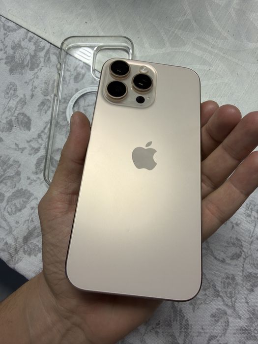 iPhone 16 Pro Max