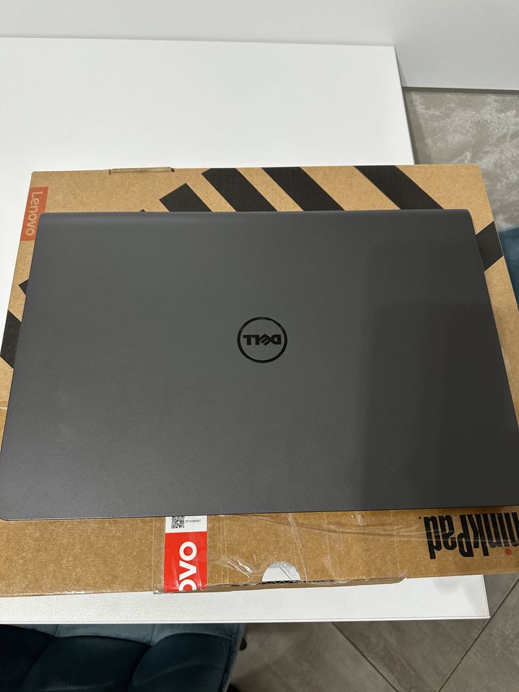 Laptop Dell LATITUDE 3550