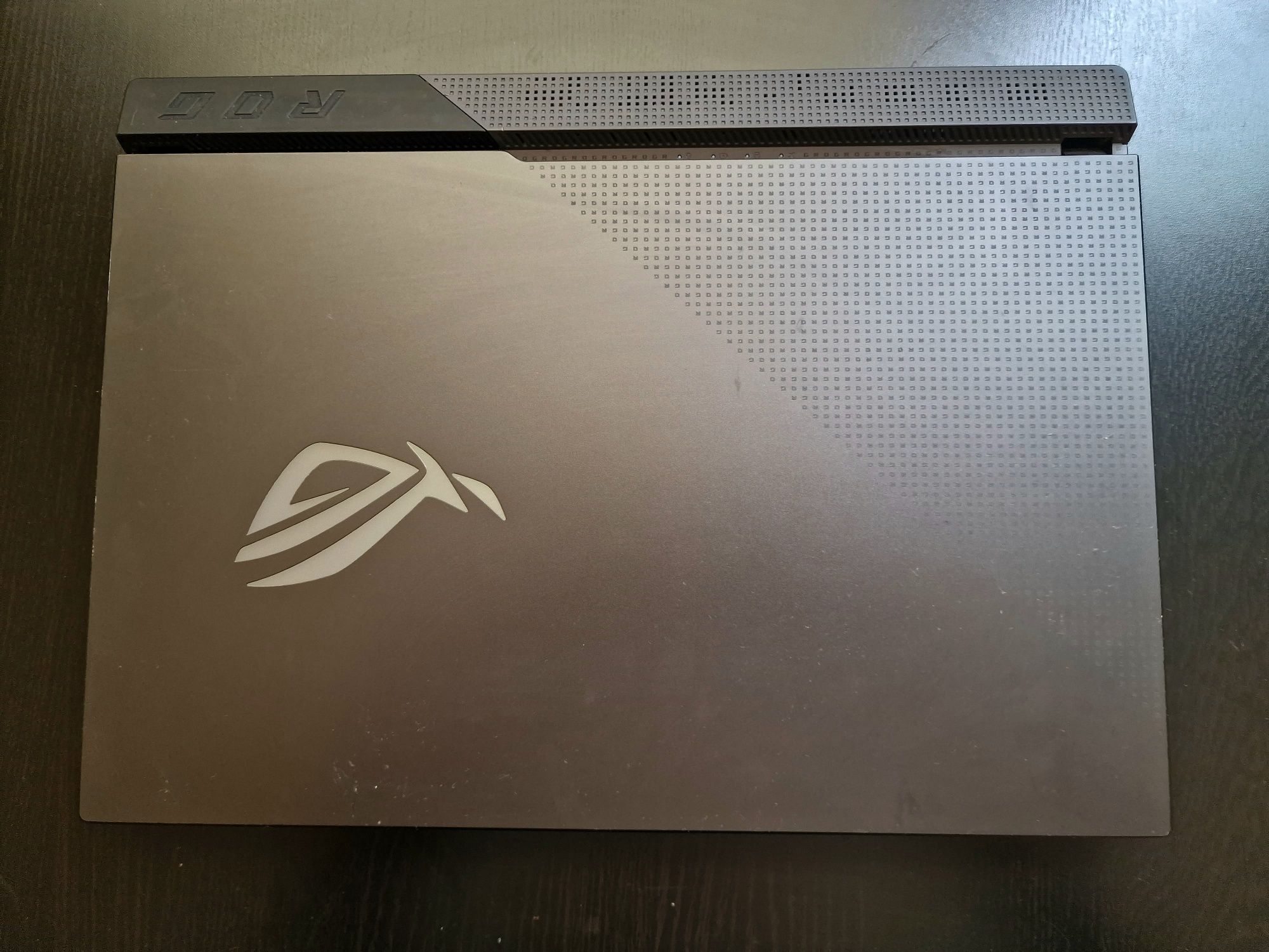 Лаптоп Asus Rog Strix G15