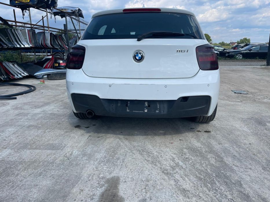 Bara fata spate m pachet bmw seria 1 f20 f21  bara m paket bmw f20 f21