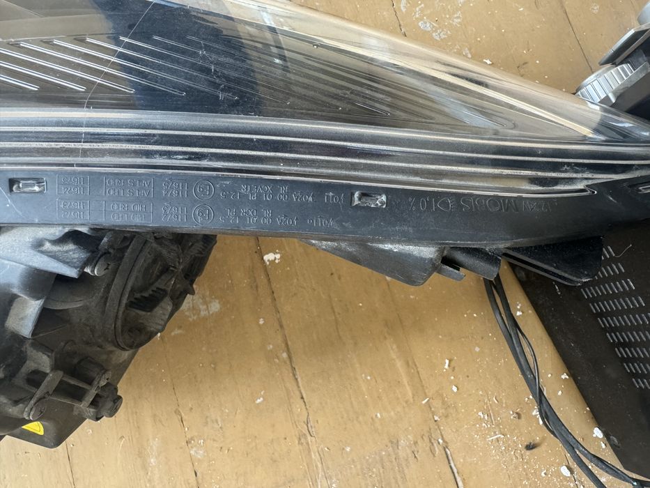 Фар за хюндай и40 Hyundai i40