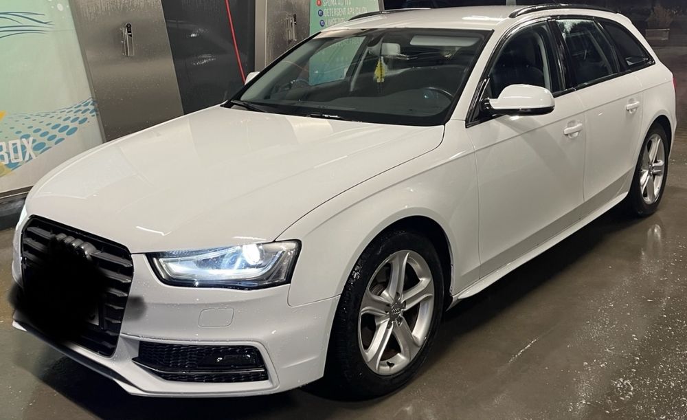 Audi A4 SLINE 2.0TDI