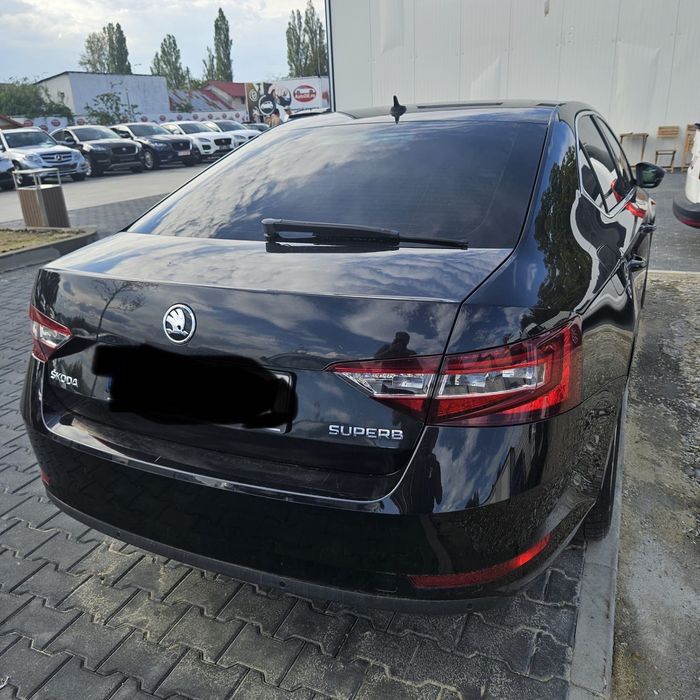 Vând Skoda superb 2018 automata 1.6 diesel