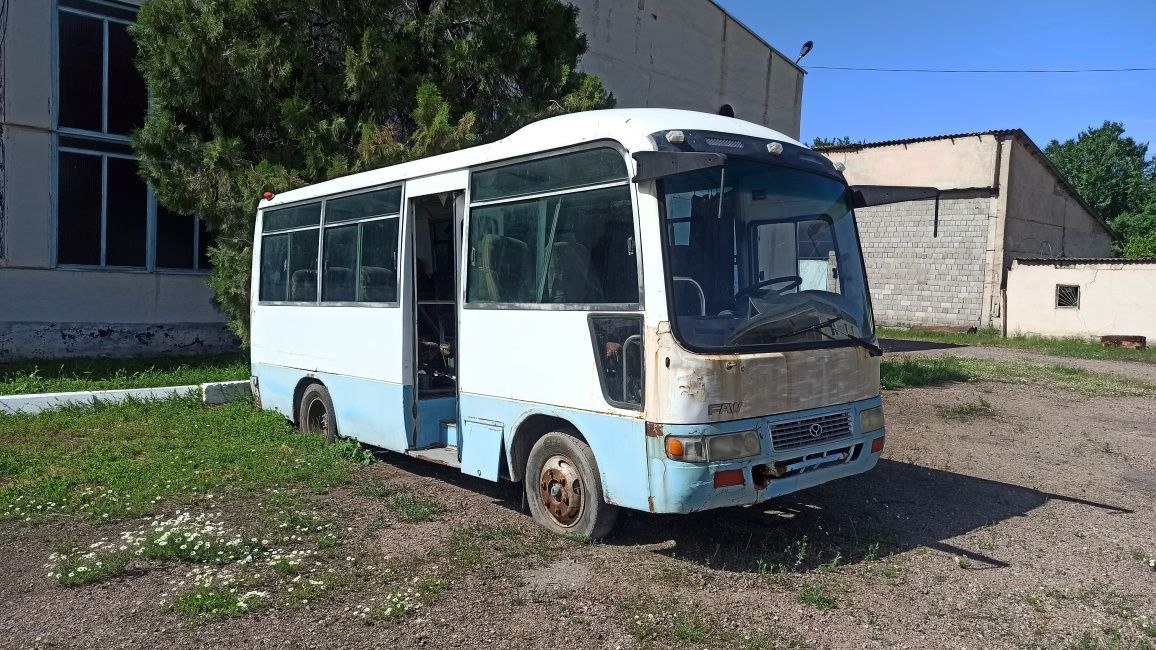 Продается автобус не находу.