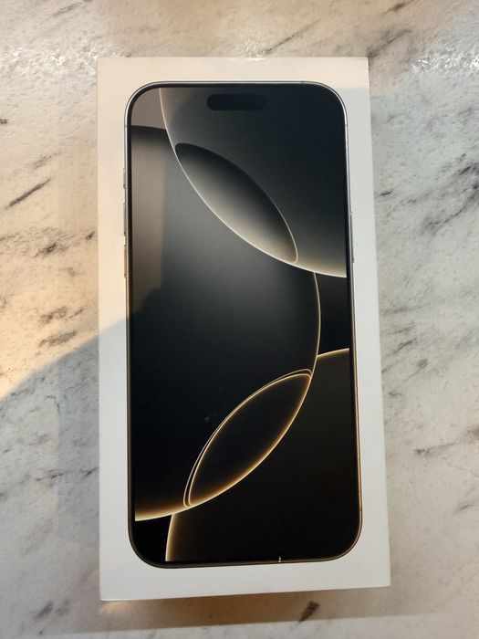 iPhone 16 Pro max 256Gb Natural Titanium