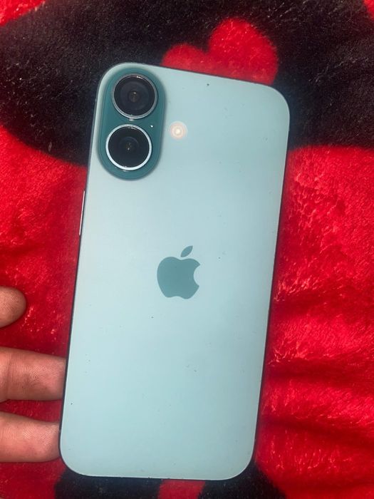 Iphone 16 verde