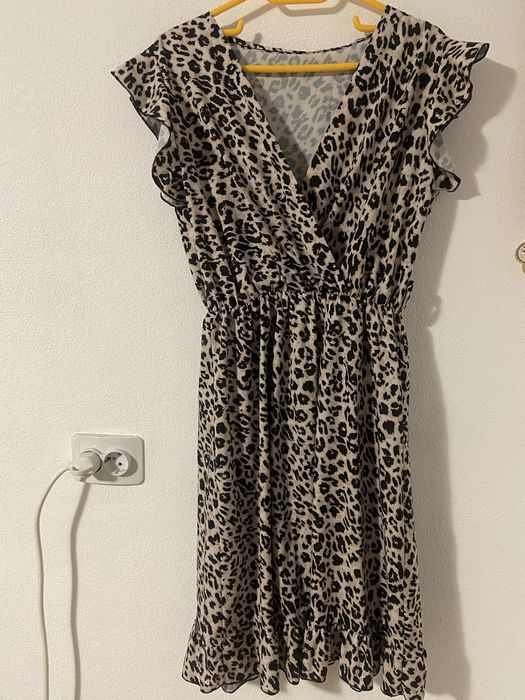 Rochie leopard  marime M-L