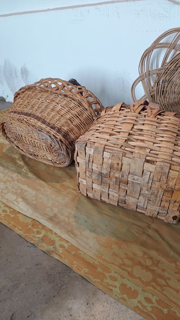 Продавам плетени кошници от старо време