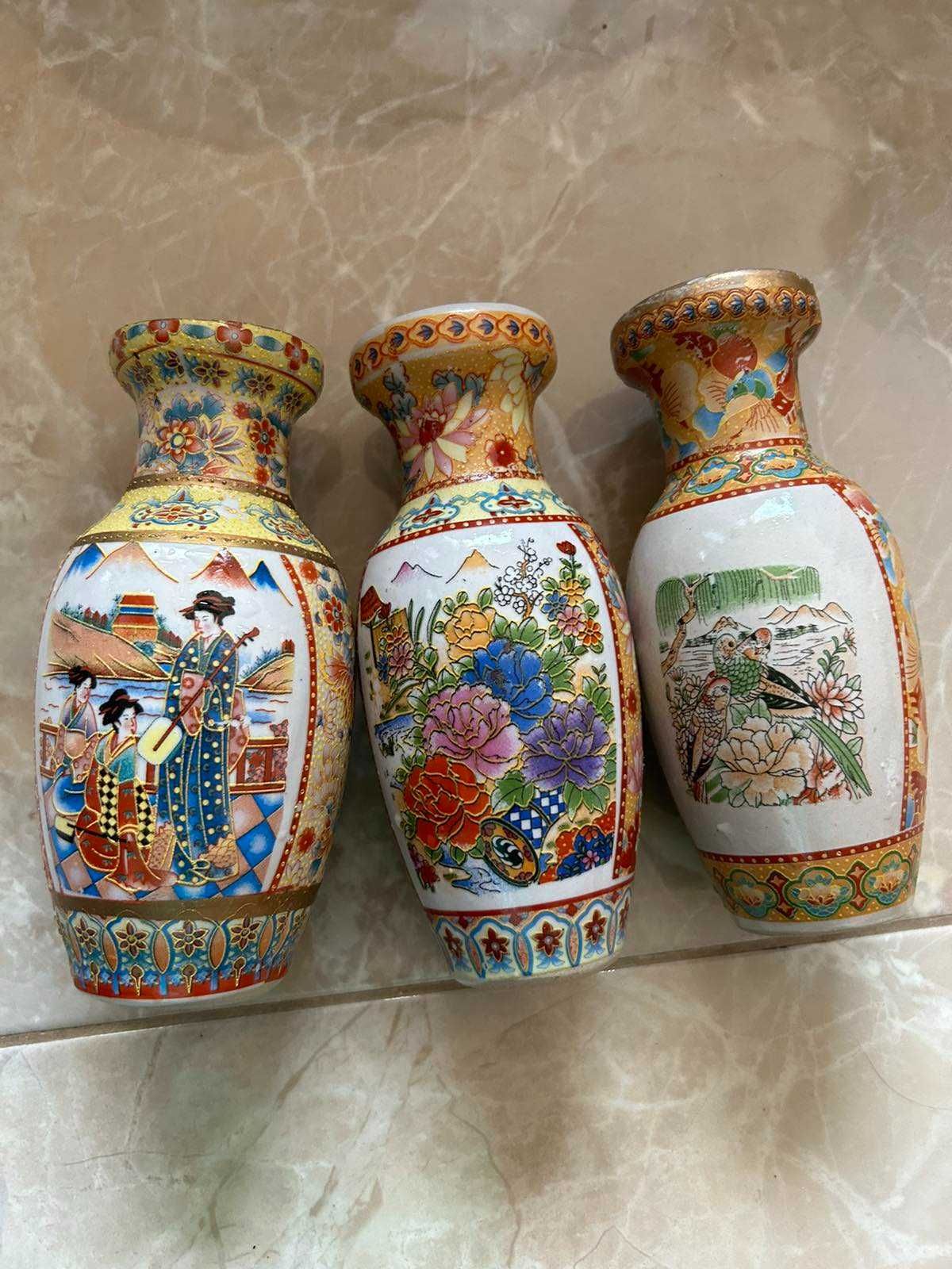 Вазички с китайски рисунки