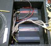 Sistem sonorizare auto statii amplificare woofer si boxe