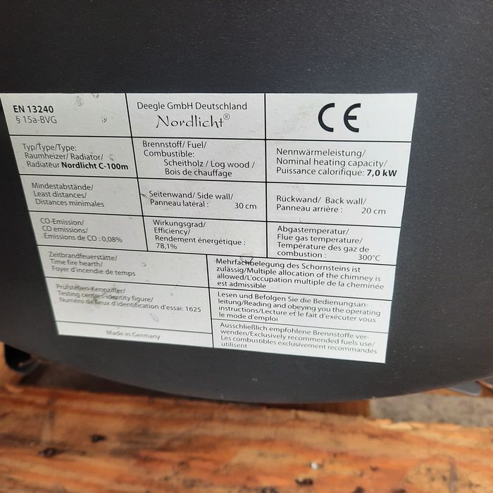 Soba tip șemineu nouă de 7 kw marca Nordlight -Germania