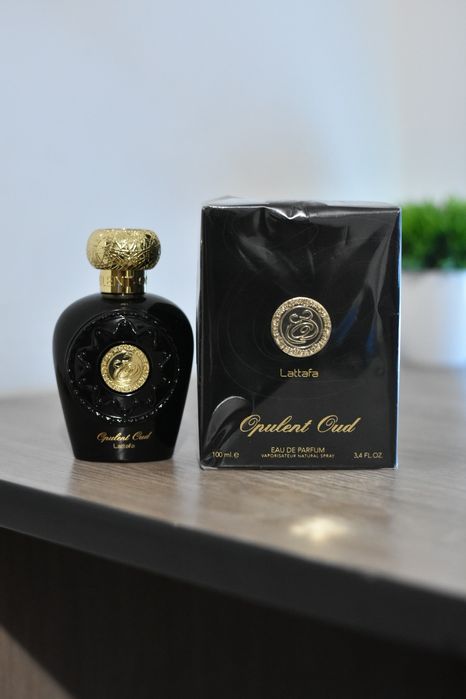 Apa de parfum Lataffa Opulent Oud 100ml