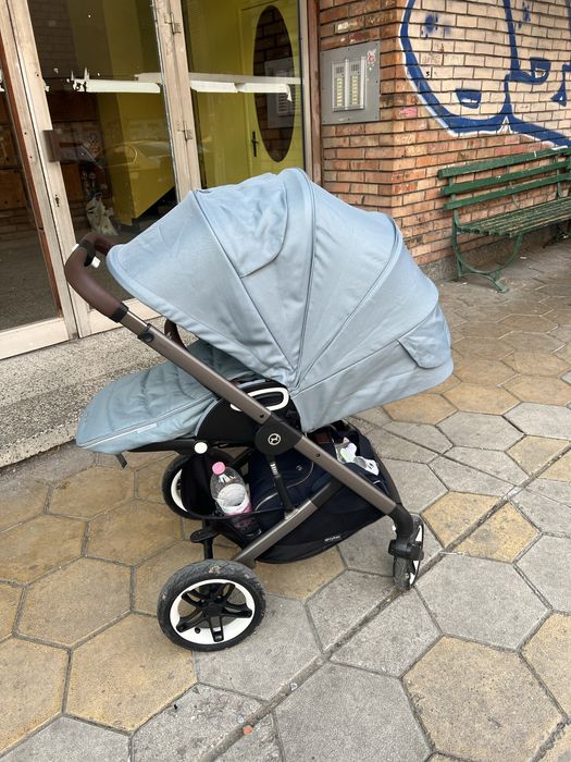 Бебешка количка cybex talos s lux нова перфектно състояние зимен чувал