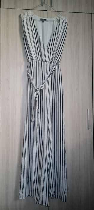 Seguin Hearts -бял гащеризон на черни райета