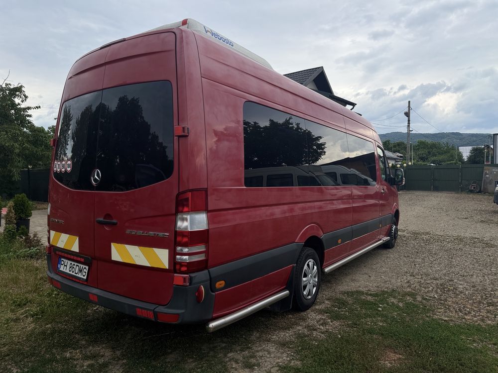 Mercedes-Benz Sprinter 519 CDI – Microbuz 20+1 locuri Motor 3.0