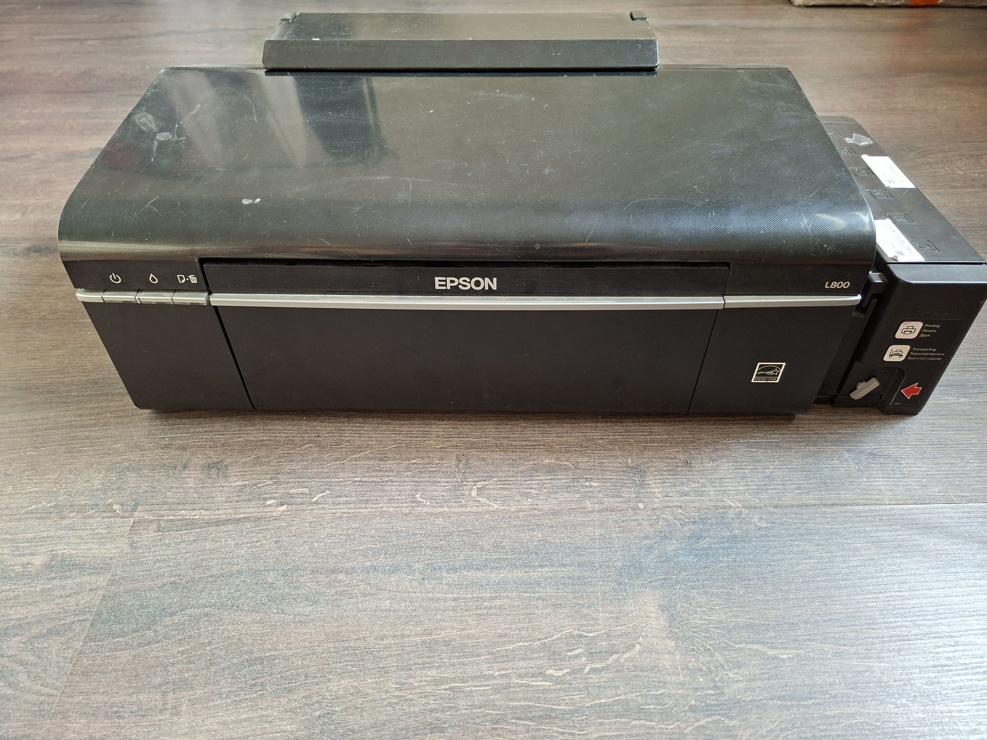 EPSON

L800

MODEL

B412C 220-240V~

50-60Hz 0.3A

SERIAL NO.