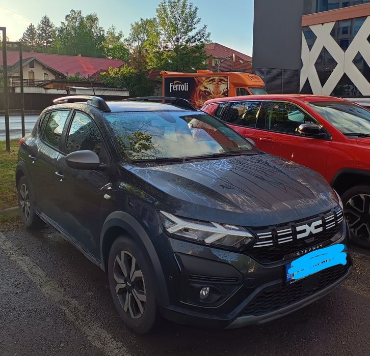 Vând Sandero Stepway