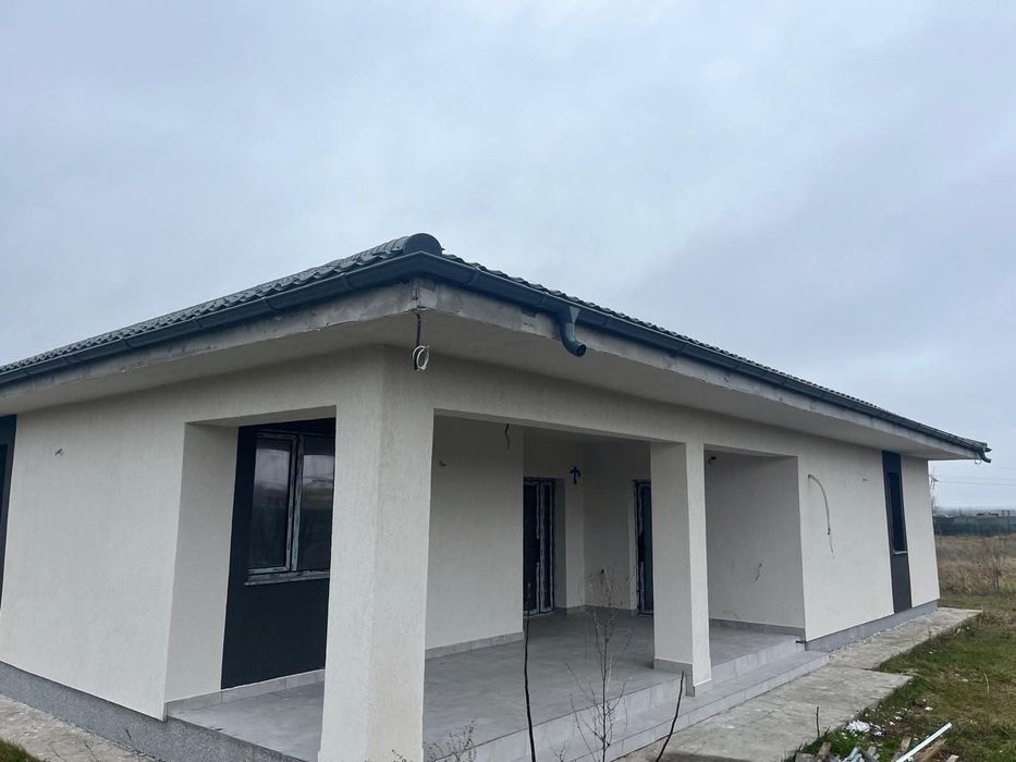 Vând și realizez case modulare