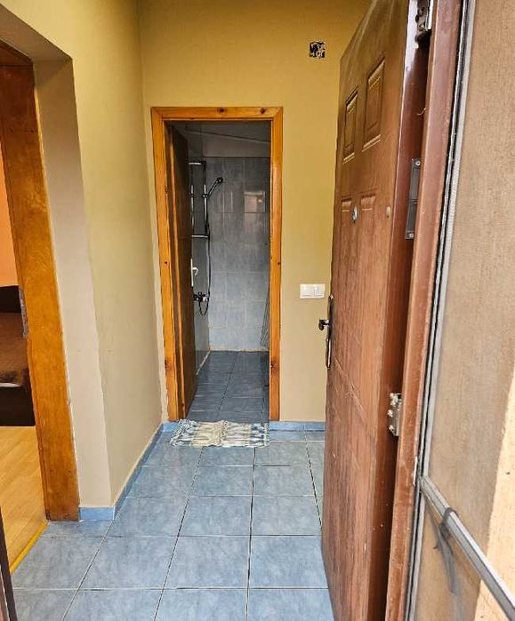 Дава се под наем Къща в София, Зона Б-18 - 70 кв.м за 380 € - Снимка #3