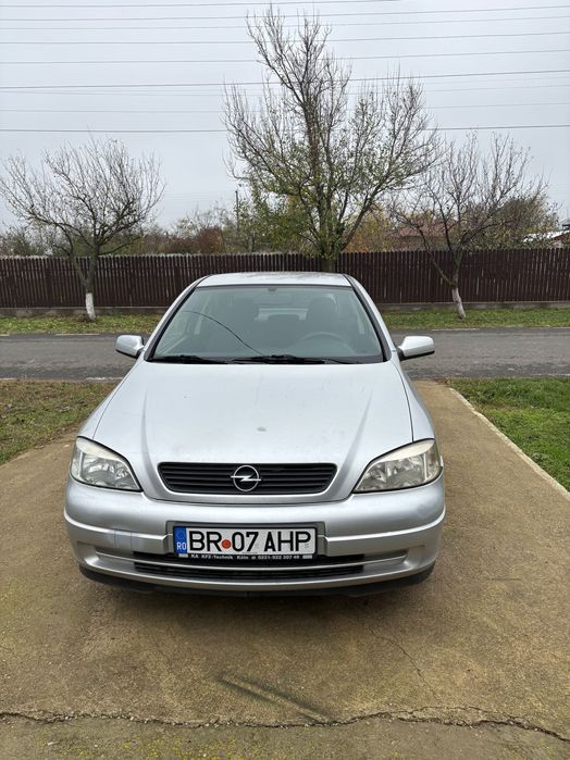 Vând Opel Astra G