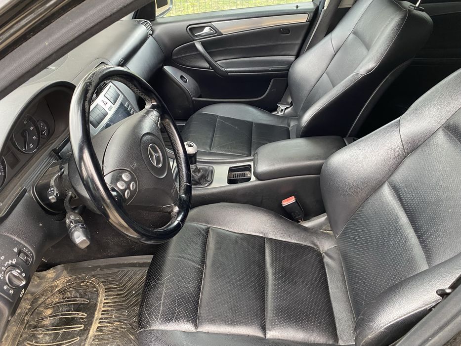 На части Мерцедес С200 компресор