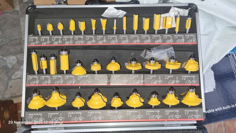 Set freze lemn 35 buc