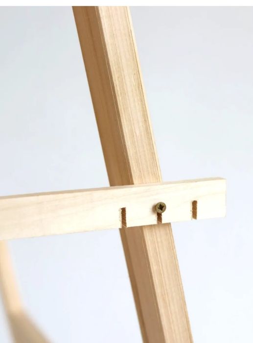 Продам  мольберт