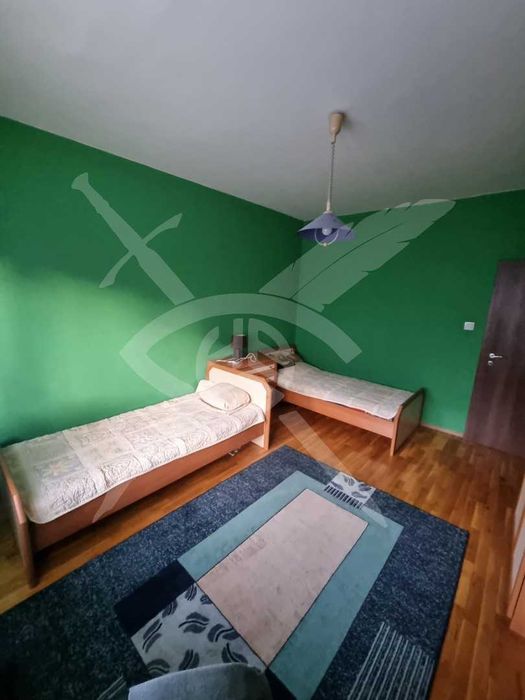 Дава се под наем Тристаен апартамент в София, Младост 4 - 110 кв.м за 700 € - Снимка #2