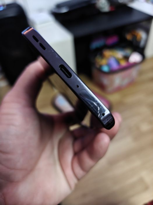 Vând sau Schimb Oppo RENO 12 5G