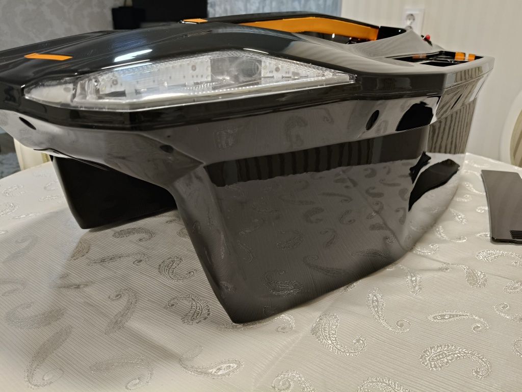 Navomodel Toslon X-Boat 730 + autopilot  GPS