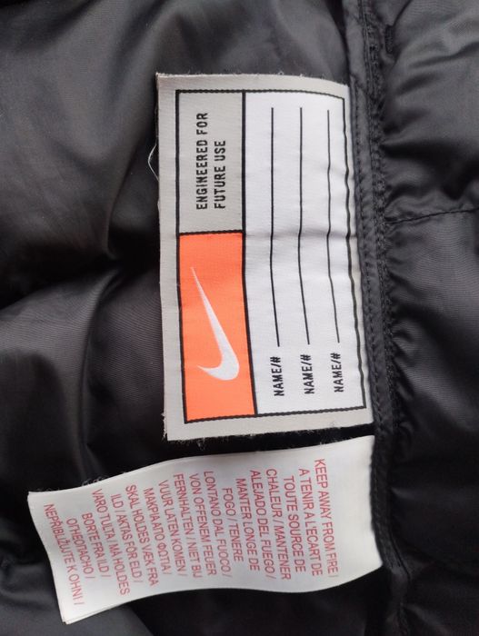 Елек nike оригинален