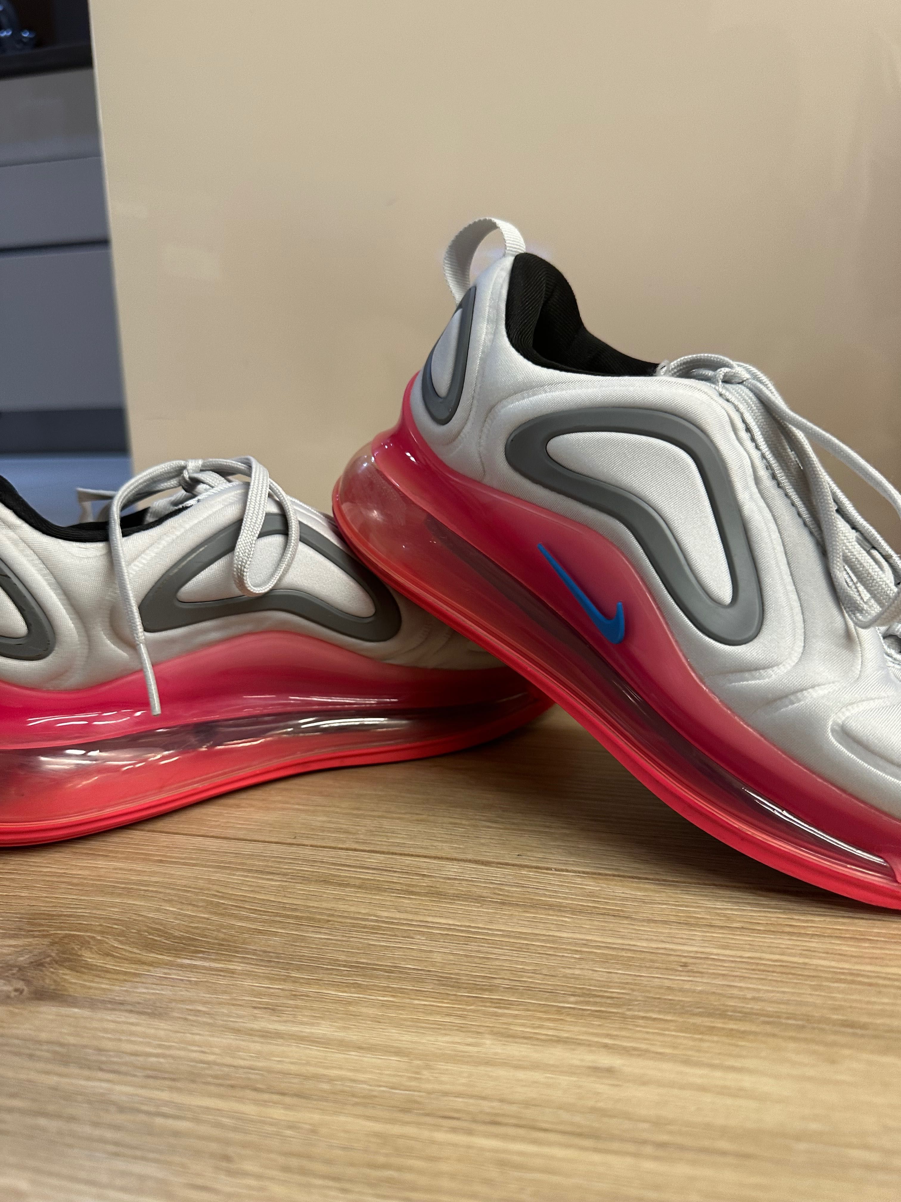 Nike Air Max 720