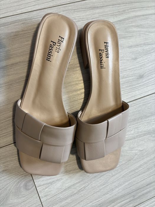 Papuci FLAVIA PASSINI bej-roz, din piele naturala