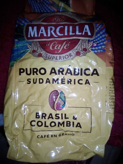 Cafea boabe arabica naturala Marcilla 900 g