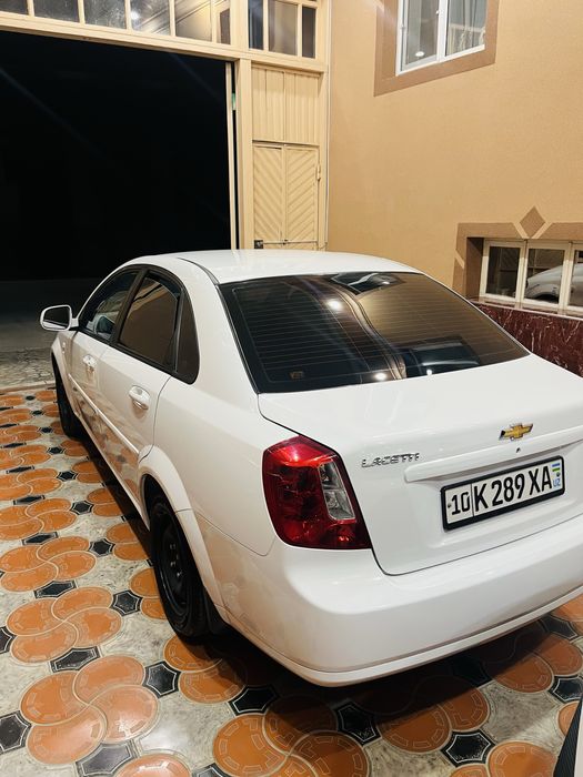 Jentra 1.5 lasetti kraskasi top toza propan gaz bor bir qol hayralgan