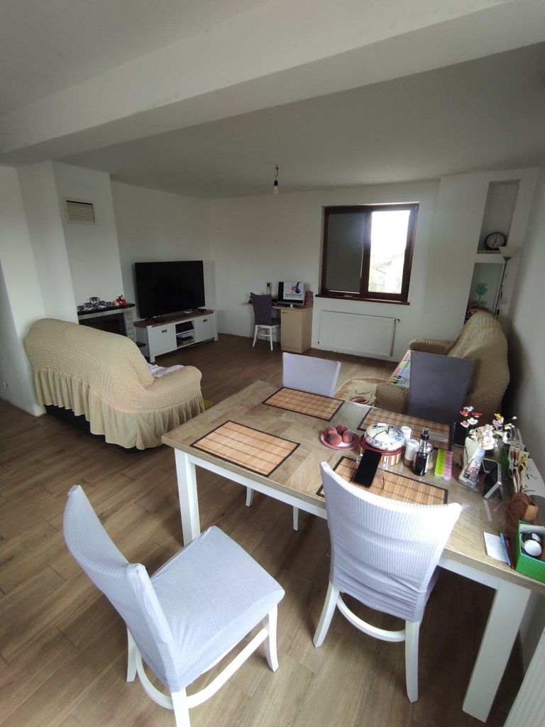 Продава се Къща в Бургас, Център - 150 кв.м за 1180 €/кв.м - Снимка #2