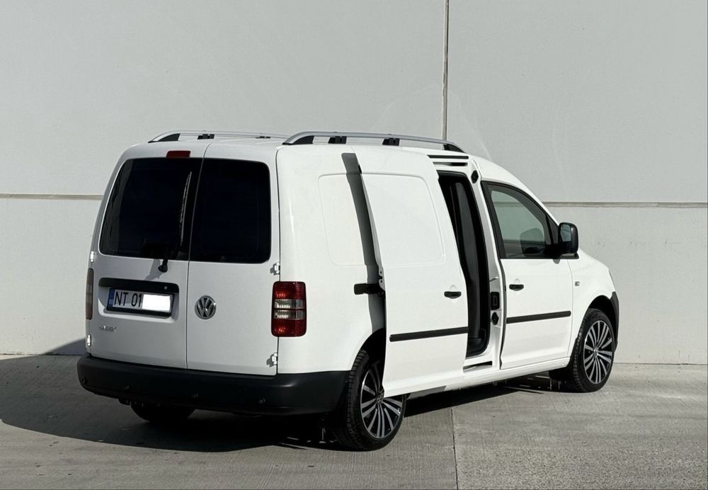 REVIZII A-Z 2.0TDI 140CP DSG2 Vw Caddy Maxi Marfa 2013 Euro5 Navigatie
