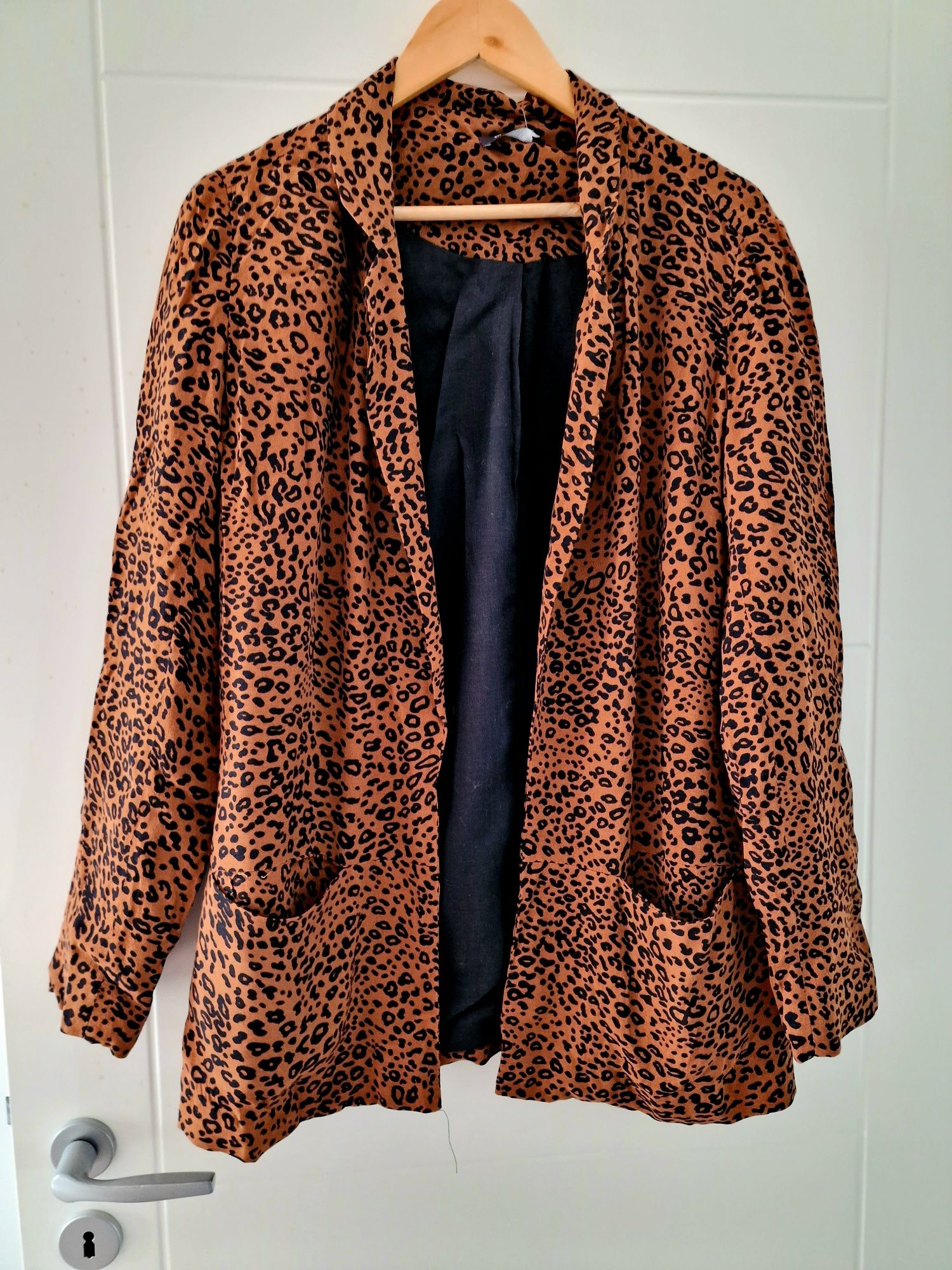 Sacou -animal print, marimea M-L