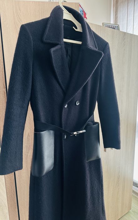 Зимно вълнено палто