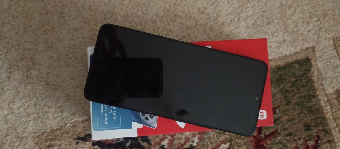 Продаётся телефон Redmi 14C