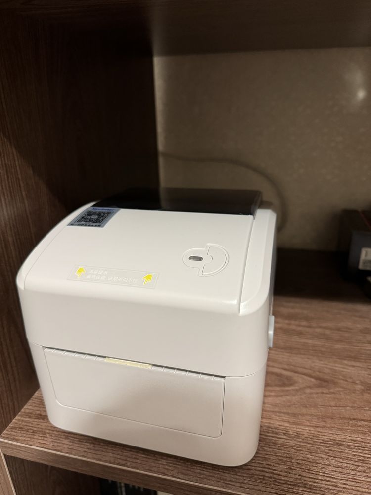 Продам принтер этикеток Xprinter XP-420B
