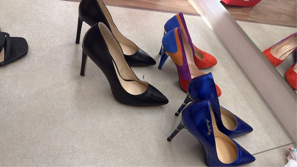 Обувь б/у и новая ! Разгружаю гардероб