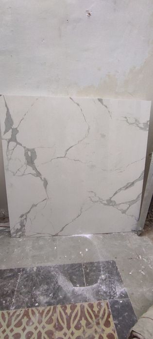 Плиты керамогранит 5 шт