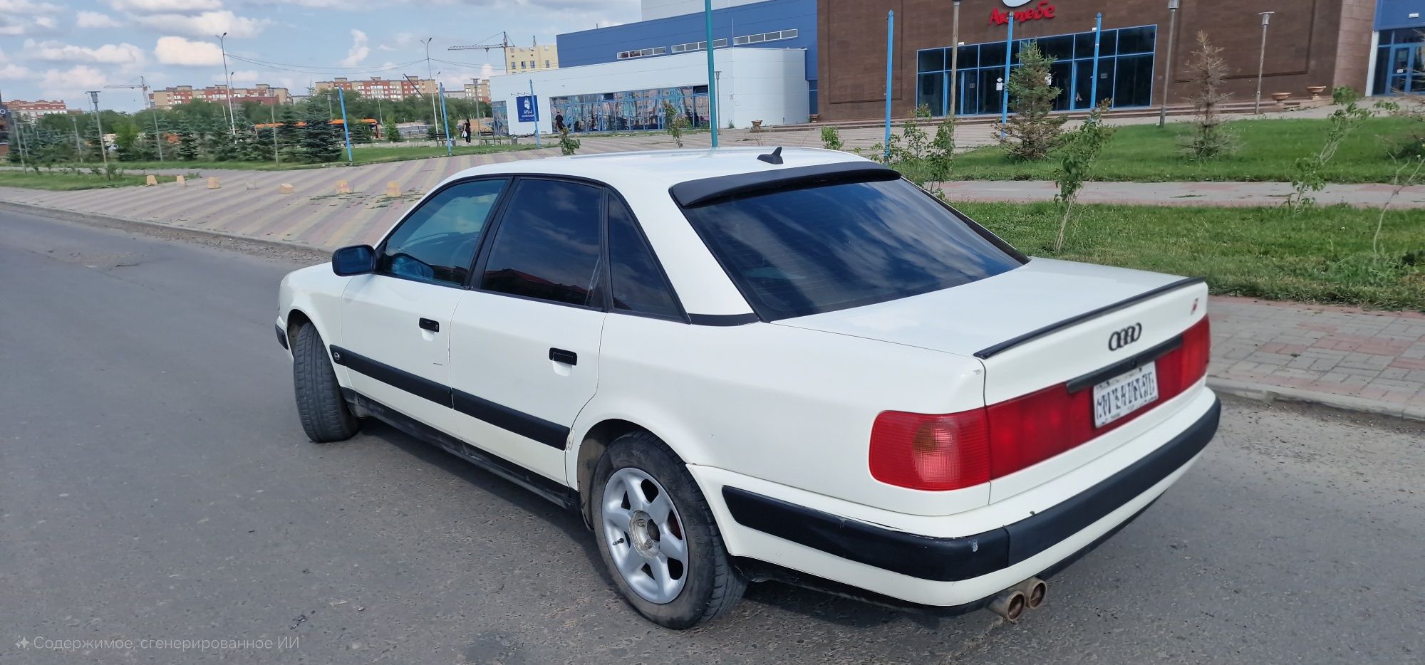 Ауди с4 100 /2.8