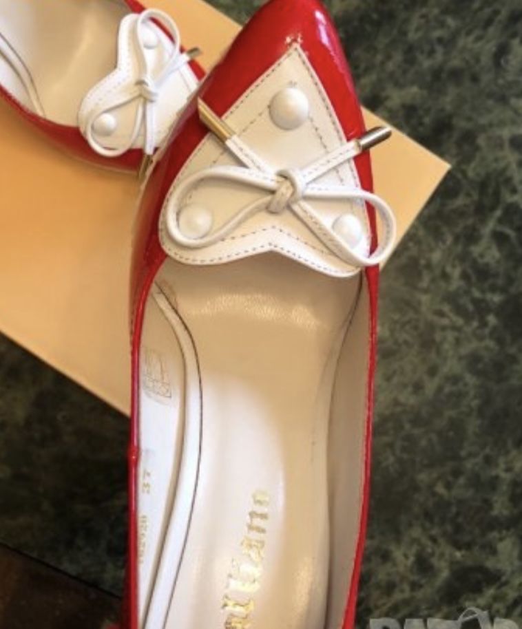 Galliano червени обувки