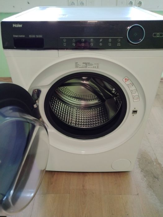 Пералня Haier HW100-B14979